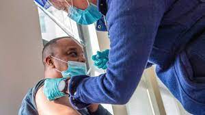 The Symptoms of the COVID Booster Doses – How Can You Tell Whether it's an Allergic Reaction or a Side Effect?